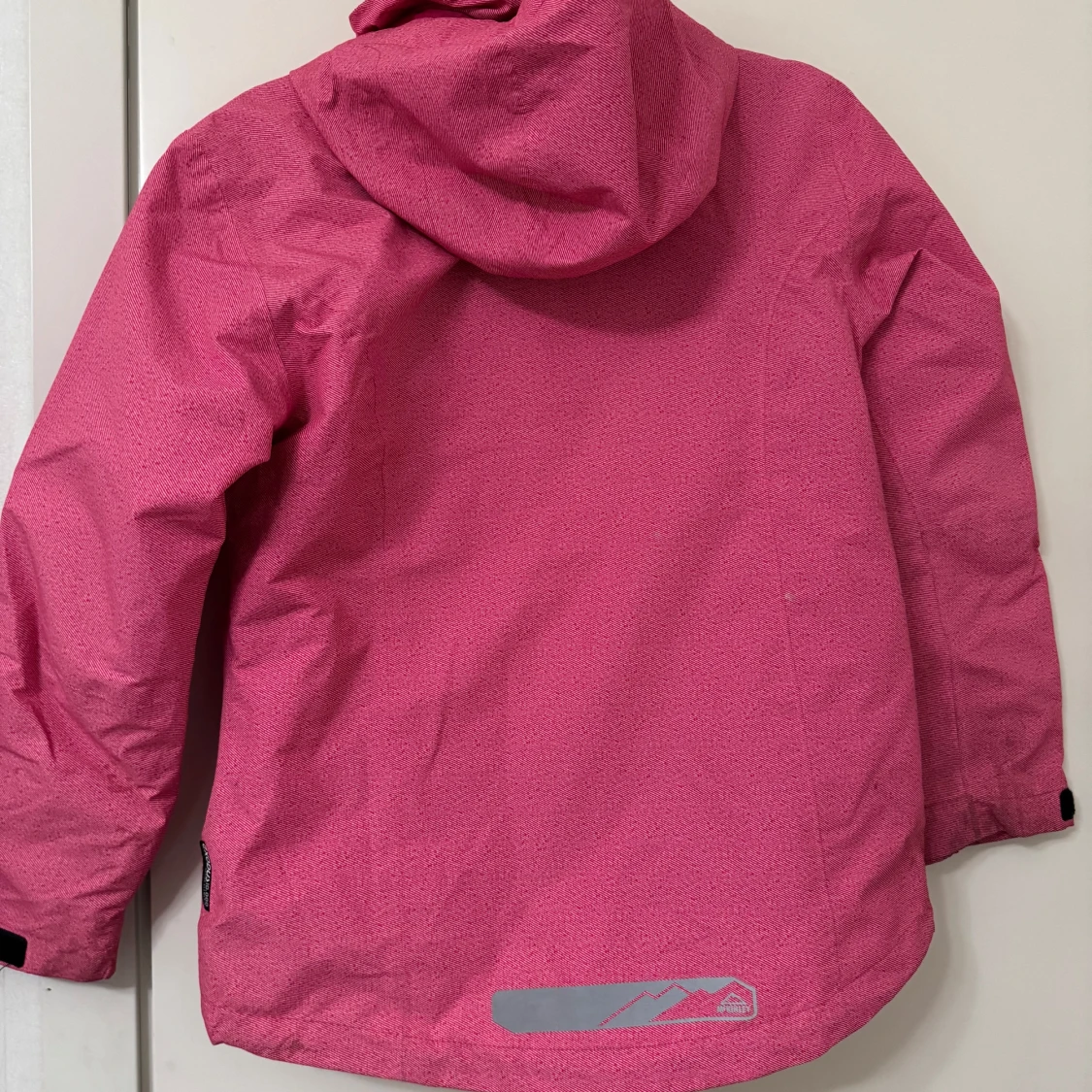 Rosa vindjacka från Quechua - 1