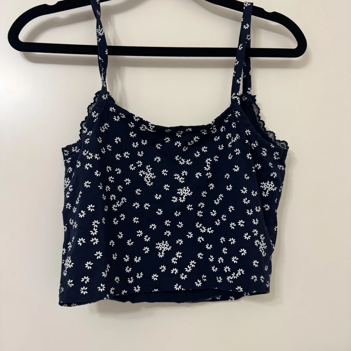 Marinblå blommig linnetopp - 90