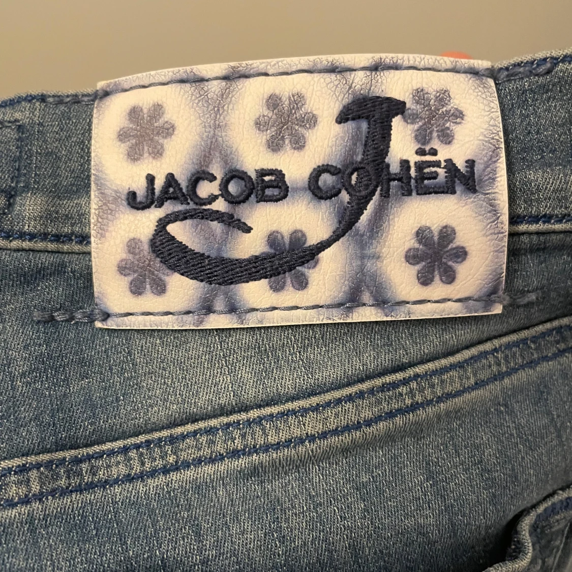 Blå jeans från Jacob Cohën - 91