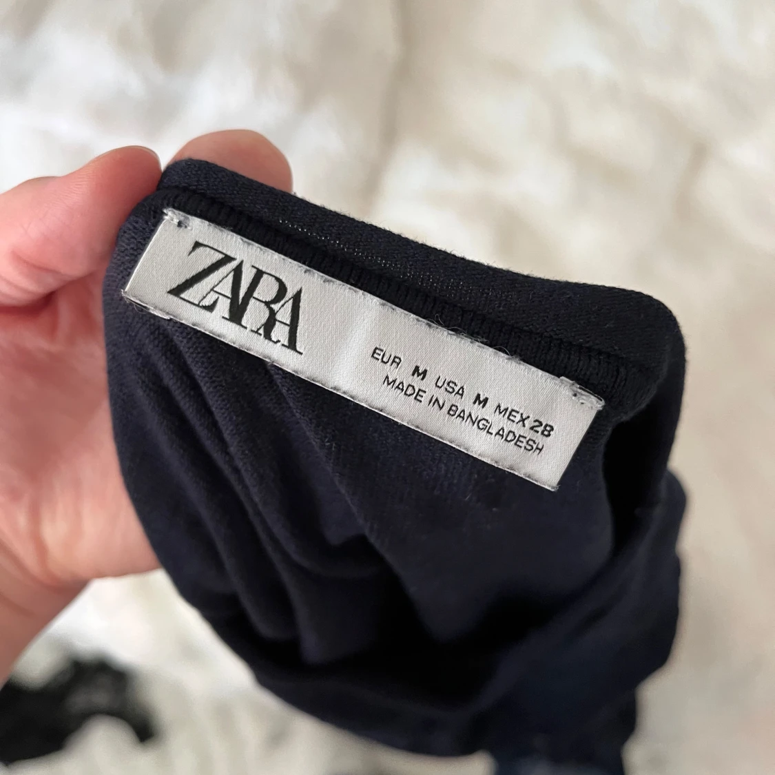 Marinblå långärmad tröja från Zara - 92