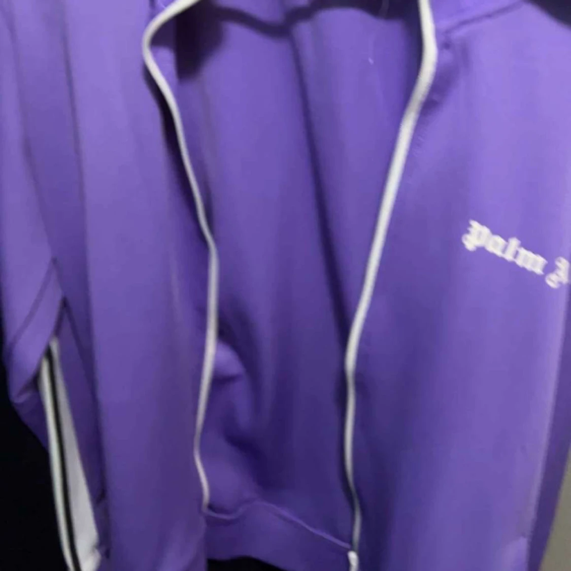 Lila jacka från Palm Angels