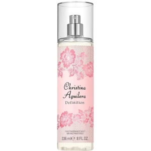 Christina Aguilera Definition Fine Fragrance Mist - En elegant och feminin doftmist från Christina Aguilera. Flaskan är dekorerad med vackra rosa blommor och har en praktisk sprayfunktion. Innehåller 236 ml av en förförisk doft som passar perfekt för att fräscha upp din dag.
