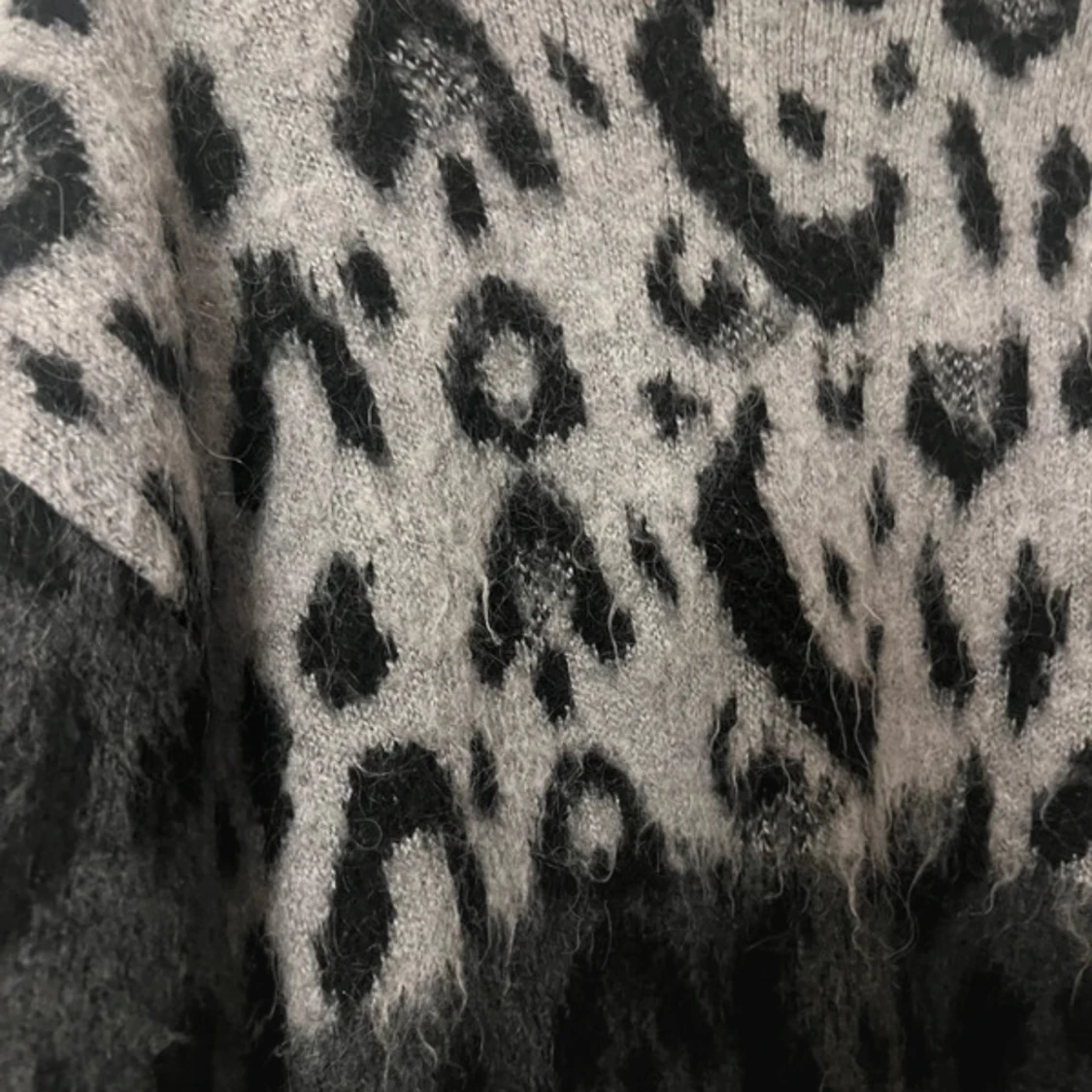 Stickad tröja mango - 91