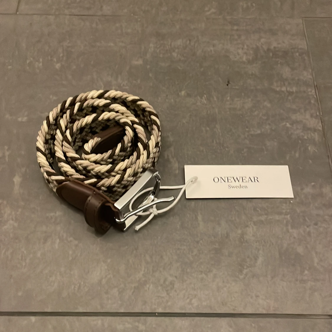 Oanvänt Flätat bälte från Onewear - 92