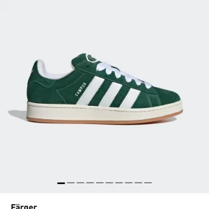 Adidas campus 00 - Jätte fina gröna campus dom knappt ser INTRESSEKOLL!!!andvända ut med en liten defekt på sidan som blev sydd av skräddare som man inte märker av❤️❤️ pris går såklart att diskutera 