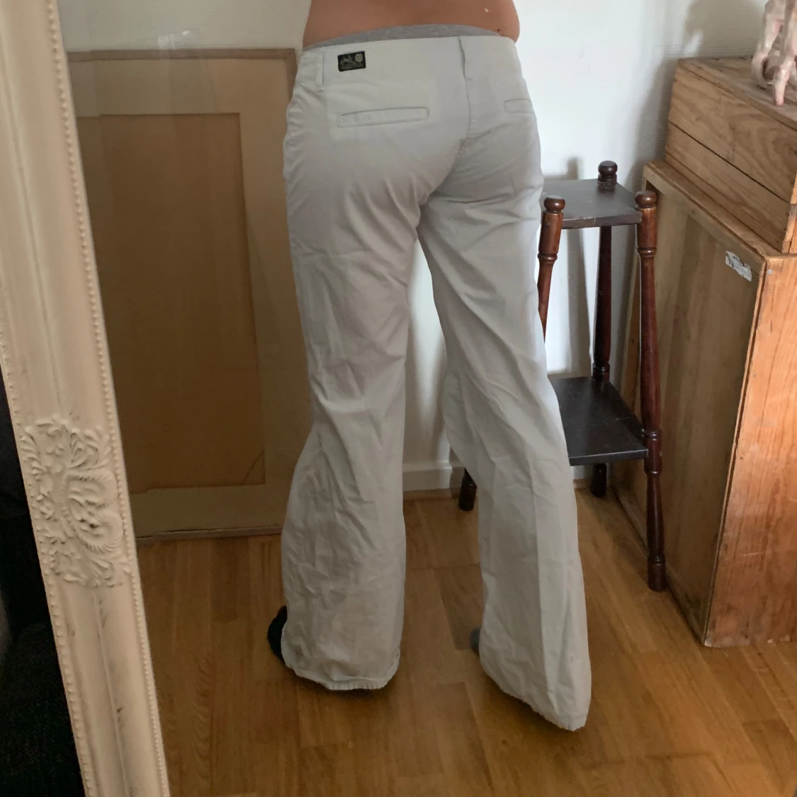 Vita Lågmidjade utsvängda byxor - 91