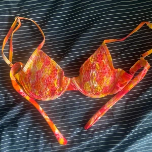 Bikini topp - använt 1 gång! 