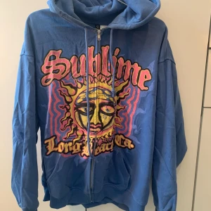 Hoddie💙 - Cool ciphoddie ifrån hm knappt använd🙏🏻