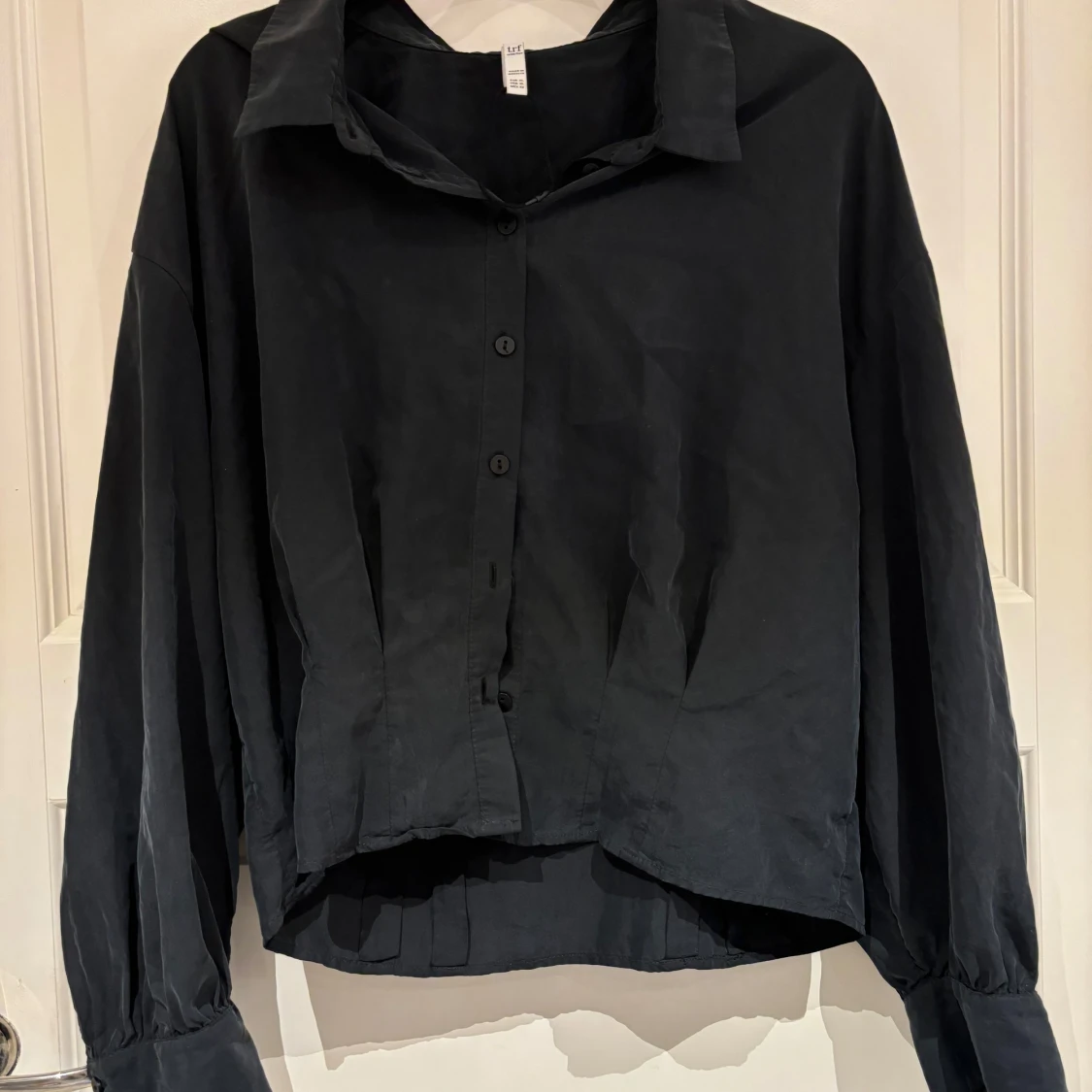 Oversized skjorta i mocka-aktigt material  - 90