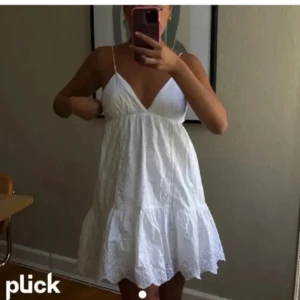 Klänning  - Aldrig använd lappen kvar💕