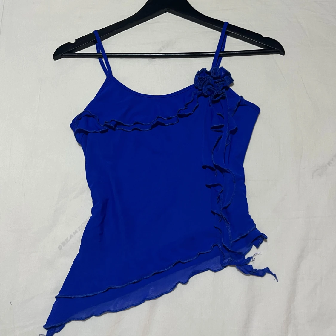 Mörkblå topp med ros 💙 - 90