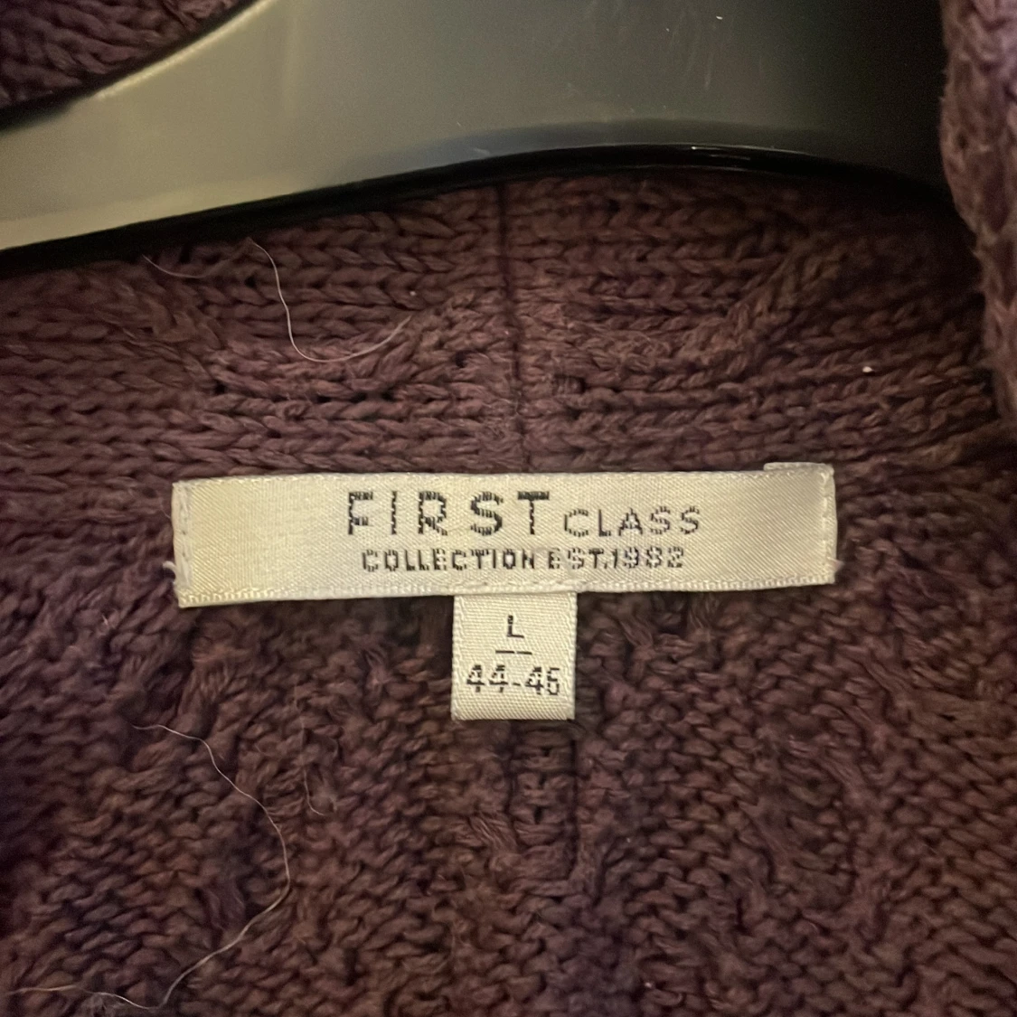 Lila stickad kofta från First Class - 2