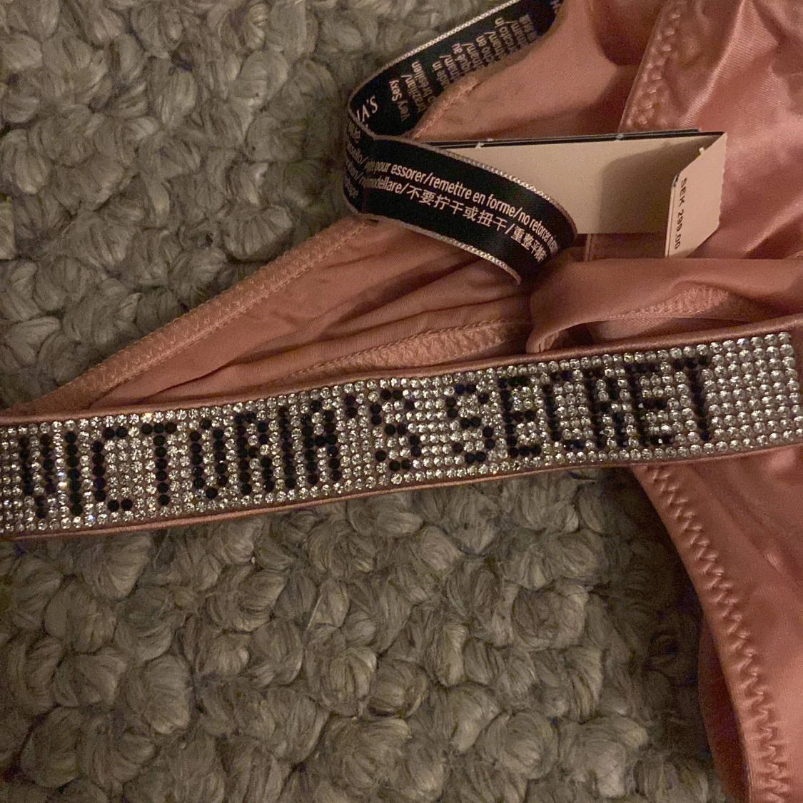 Rosa trosor från Victoria's Secret - 2