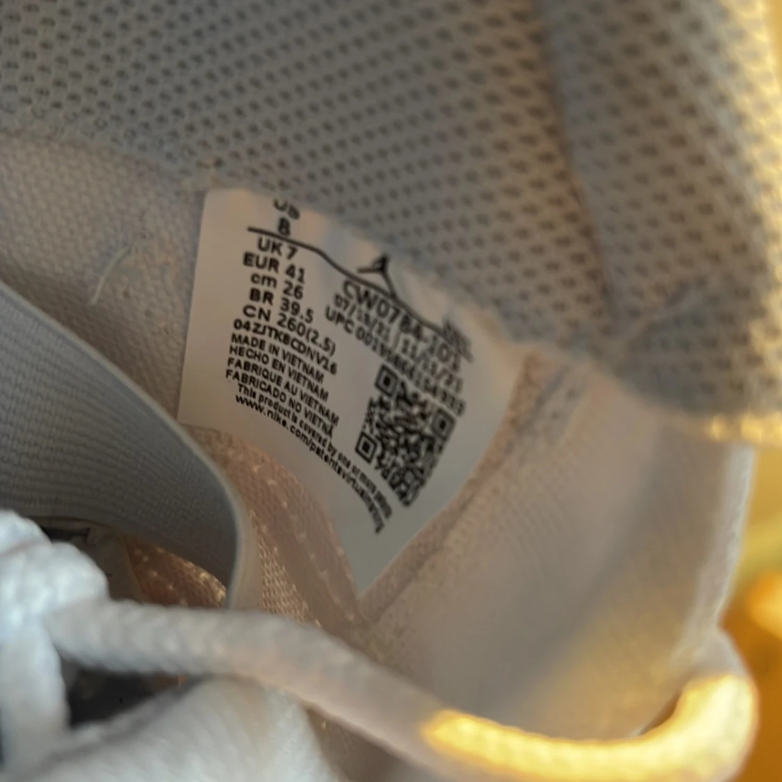 Vita sneakers från Nike Jordan - 2