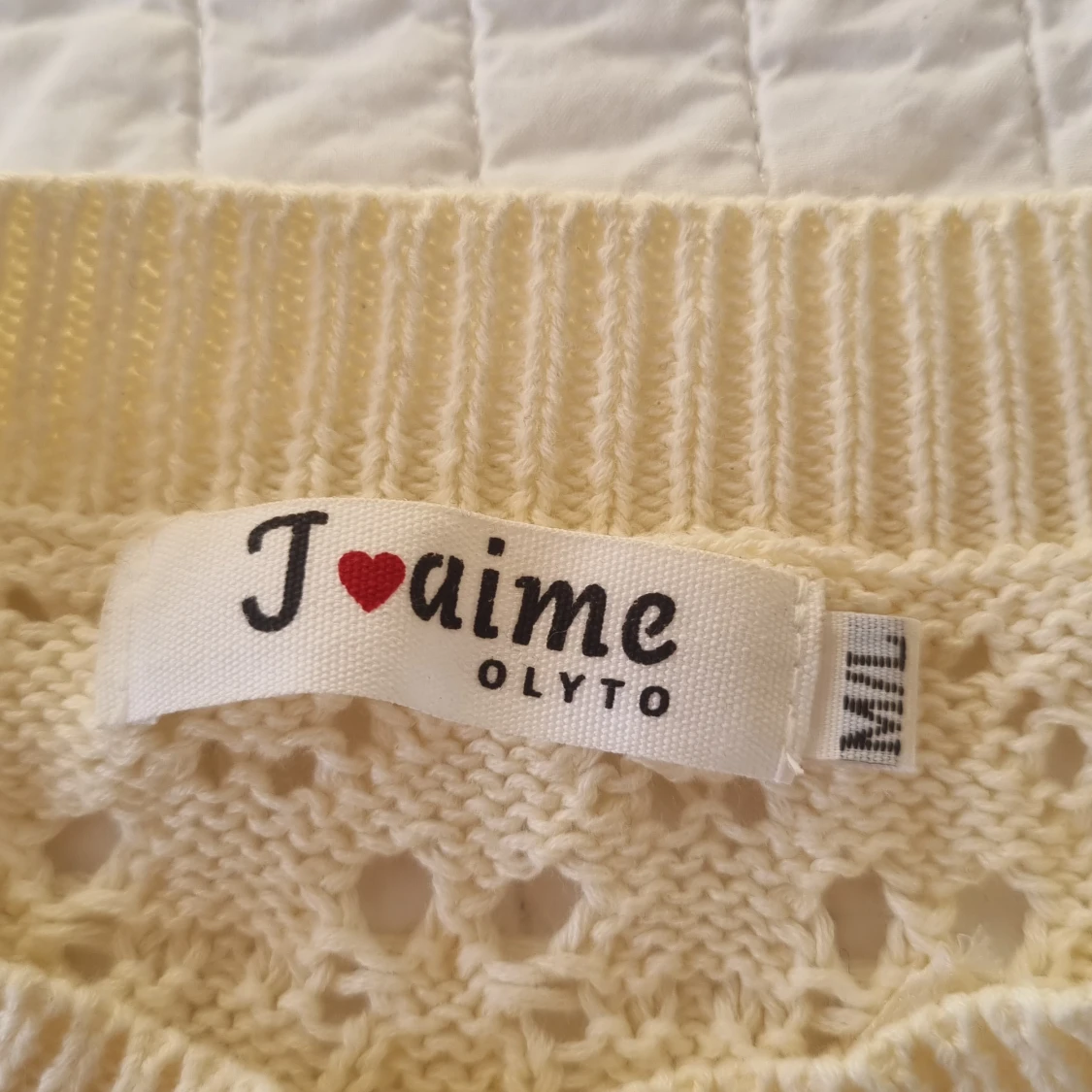 Beige stickad topp från missay - 1