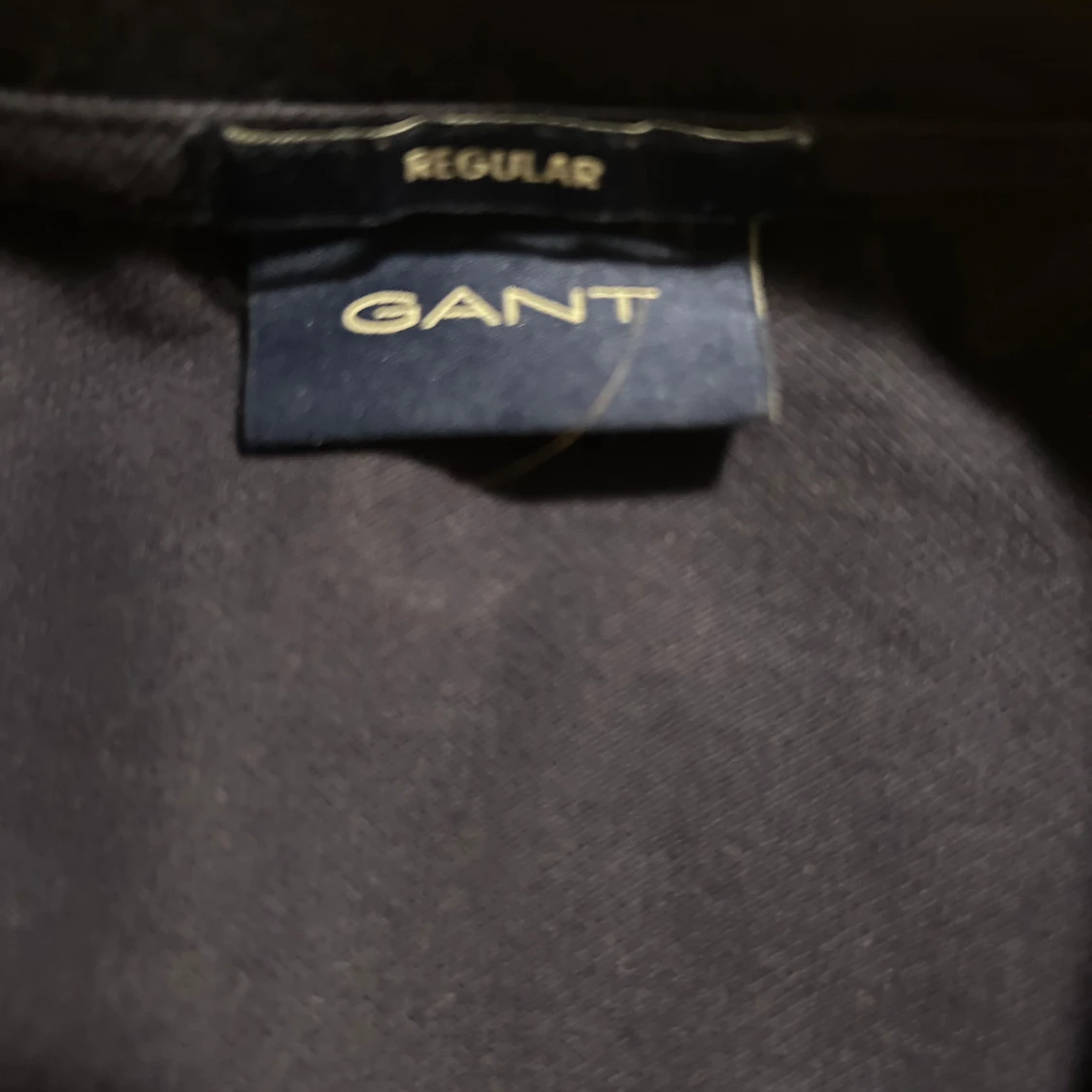 Mörkblå pikétröja från GANT - 2