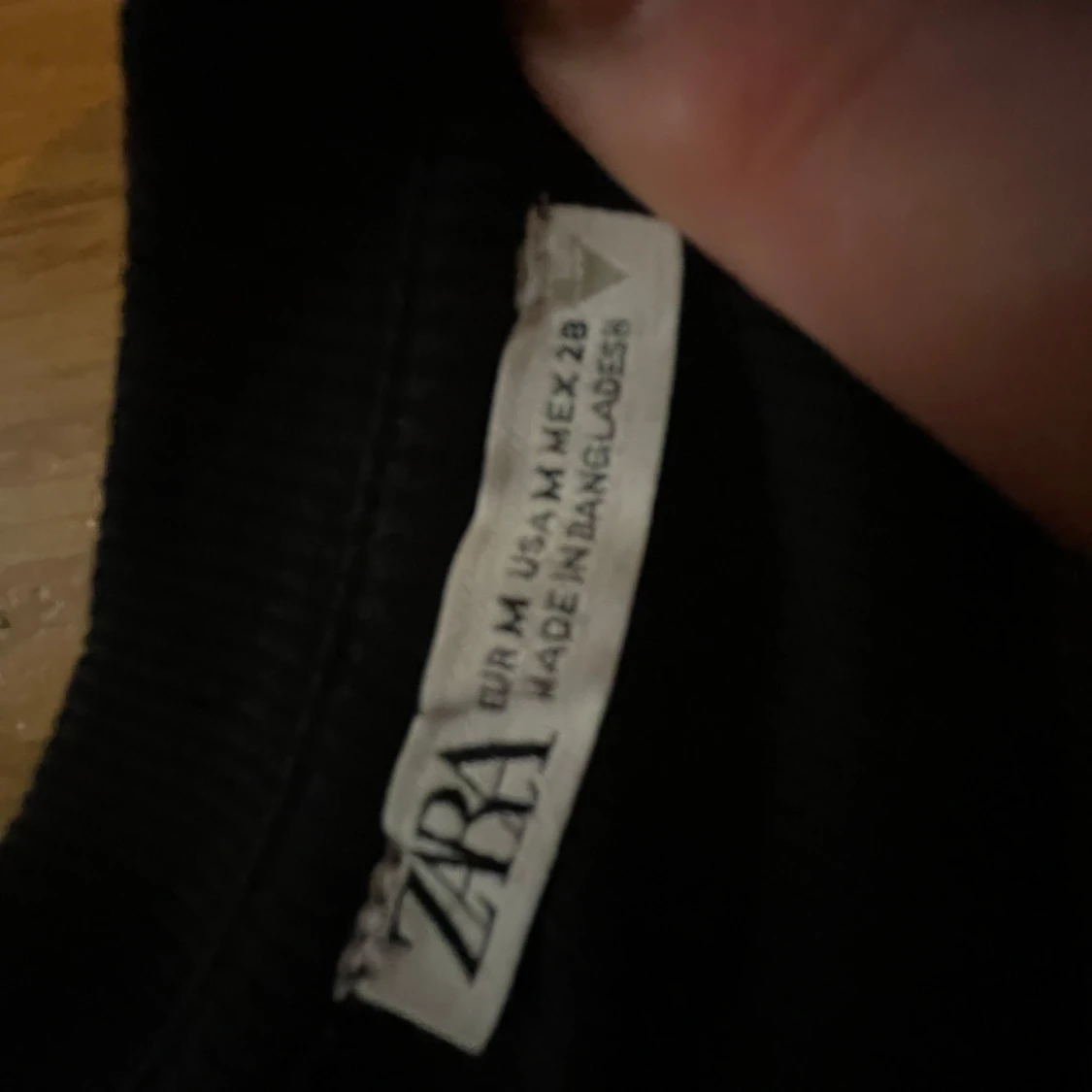 Svart ärmlös topp från Zara - 2