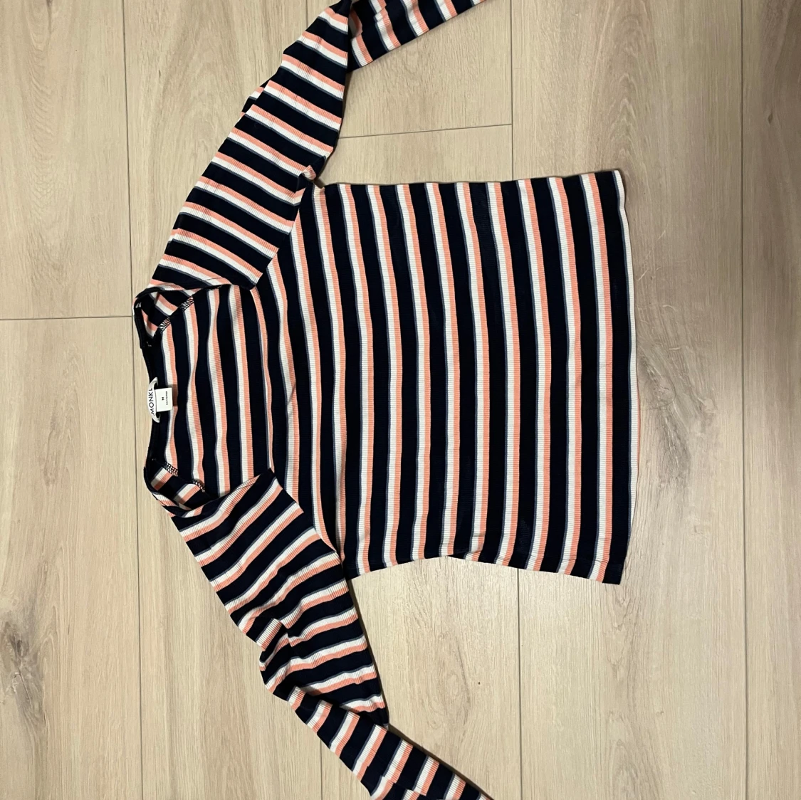 Randig långärmad tröja från Monki