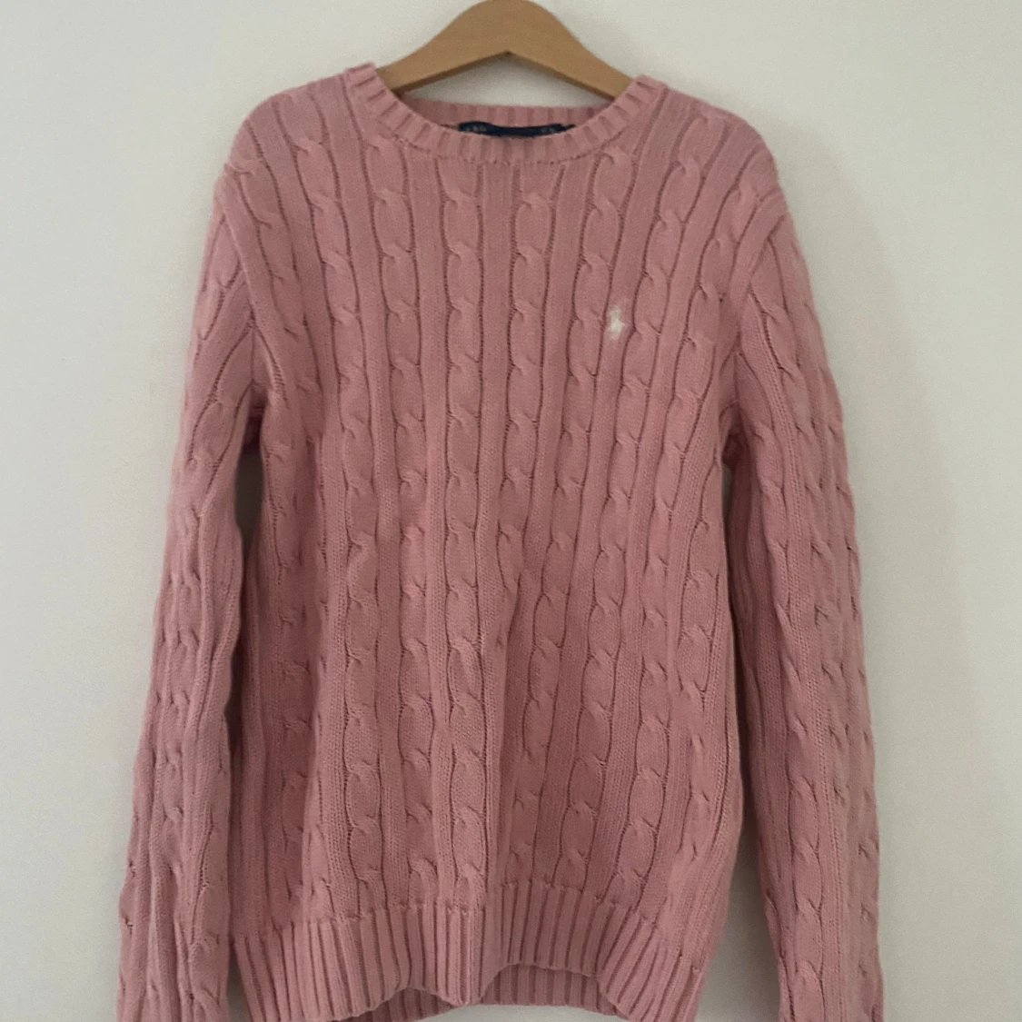 Rosa stickad tröja från Ralph Lauren