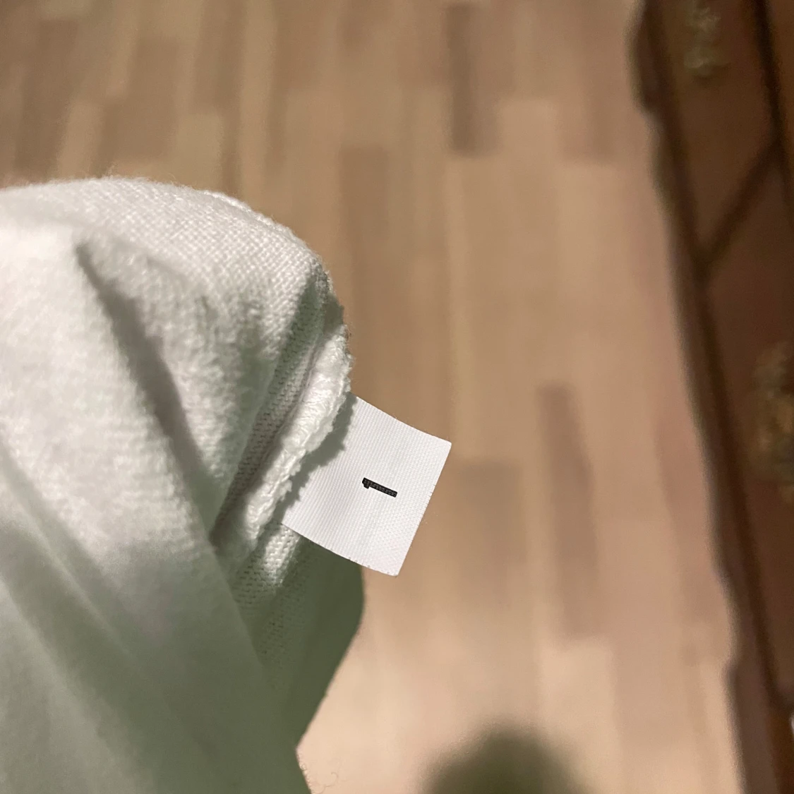 Yeezy bully long sleeve size 1 - 2