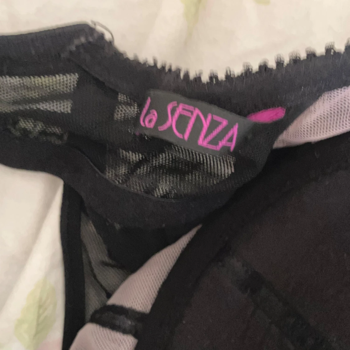 Svart spetskorsett från La Senza - 2