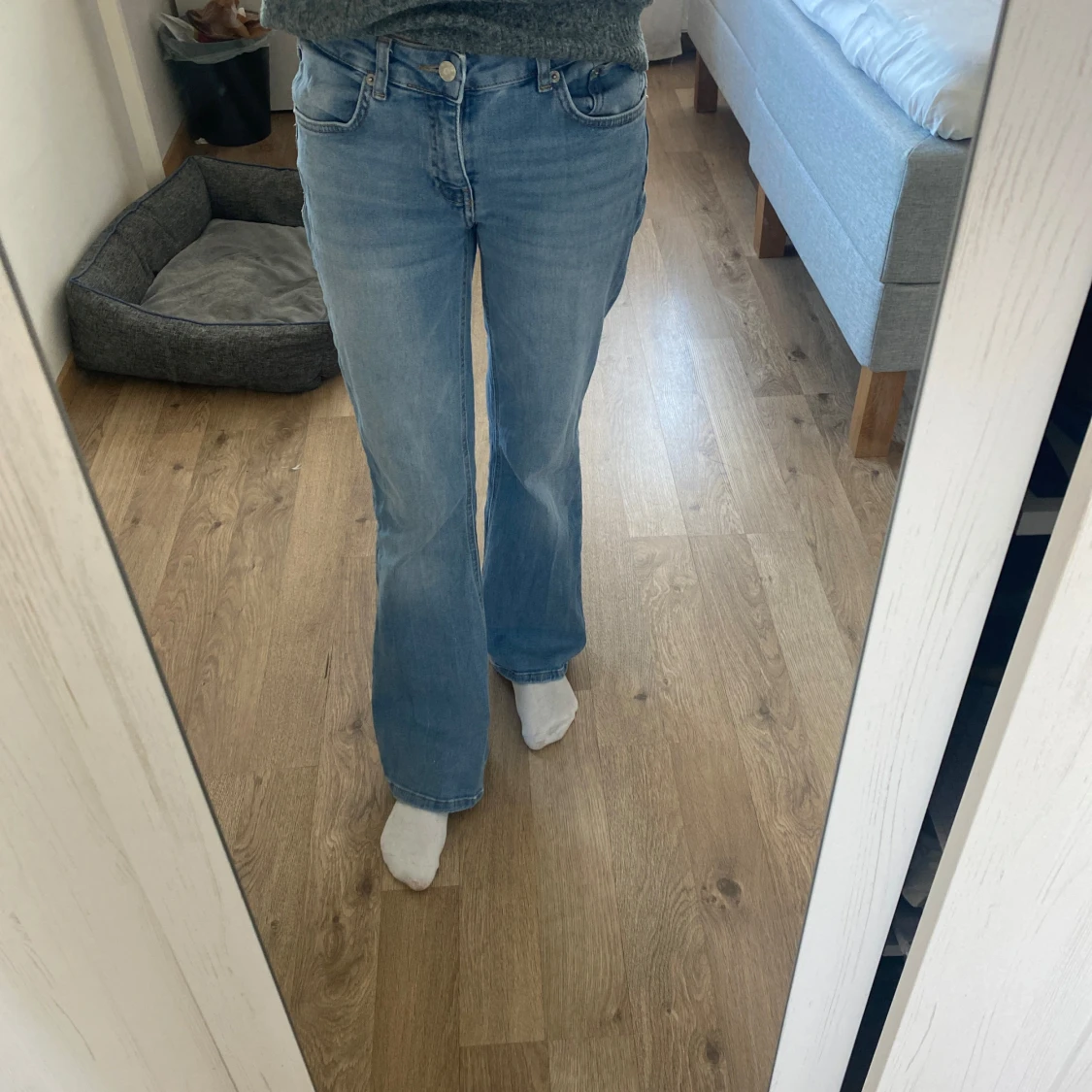 Low waist bootcut jeans från 157 - 4