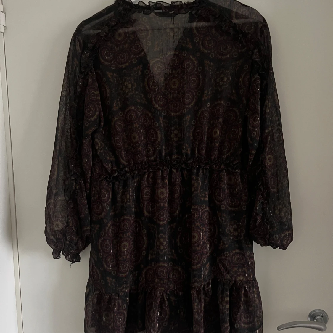 Zara klänning mönstrad - 92