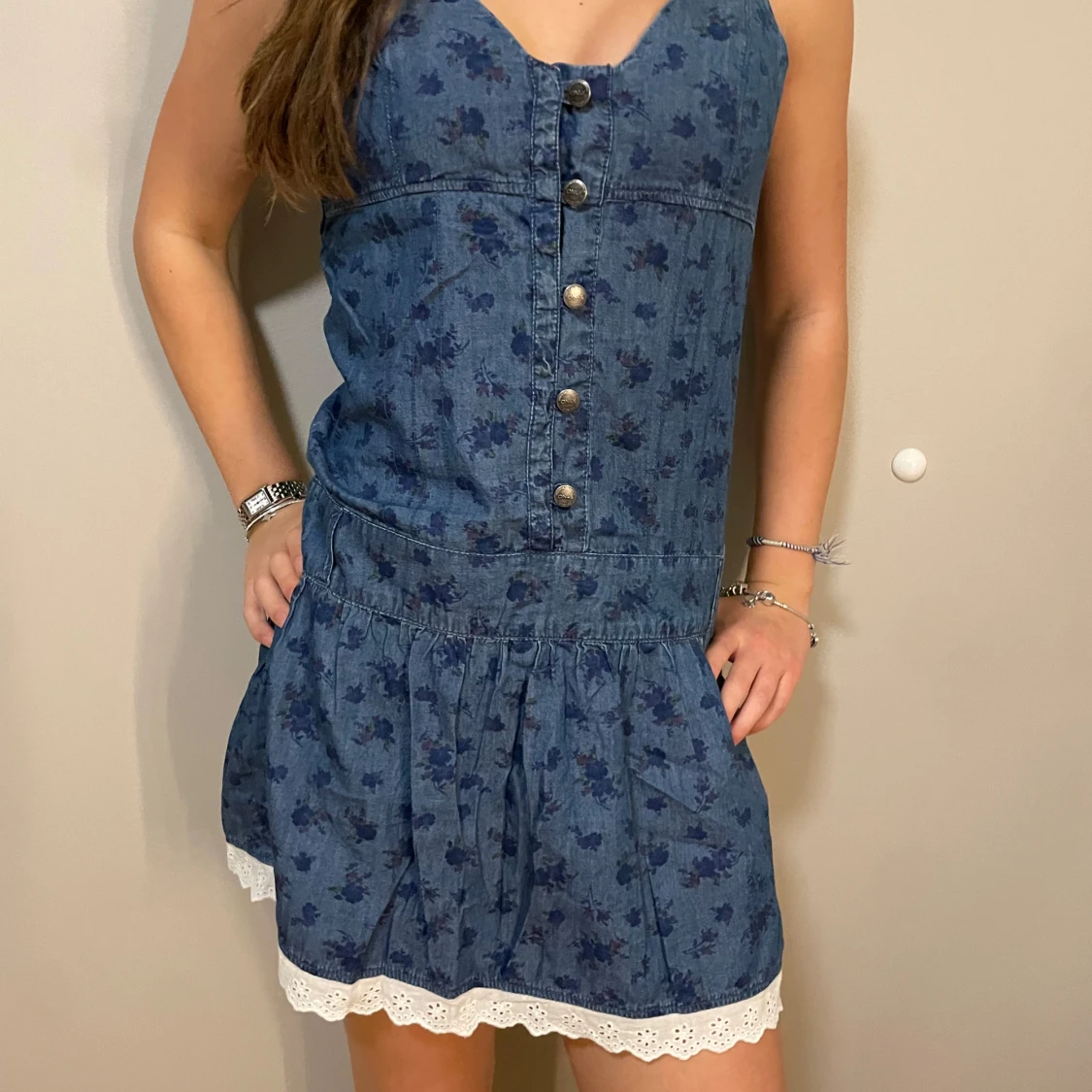 Blå jeansklänning - 90