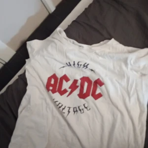 T-shirts - Den siter bra 