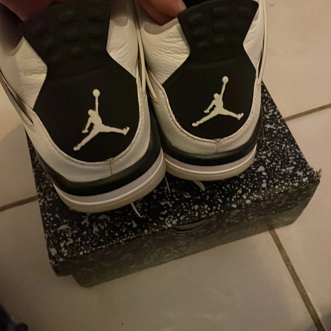 Jordan 4 - 2