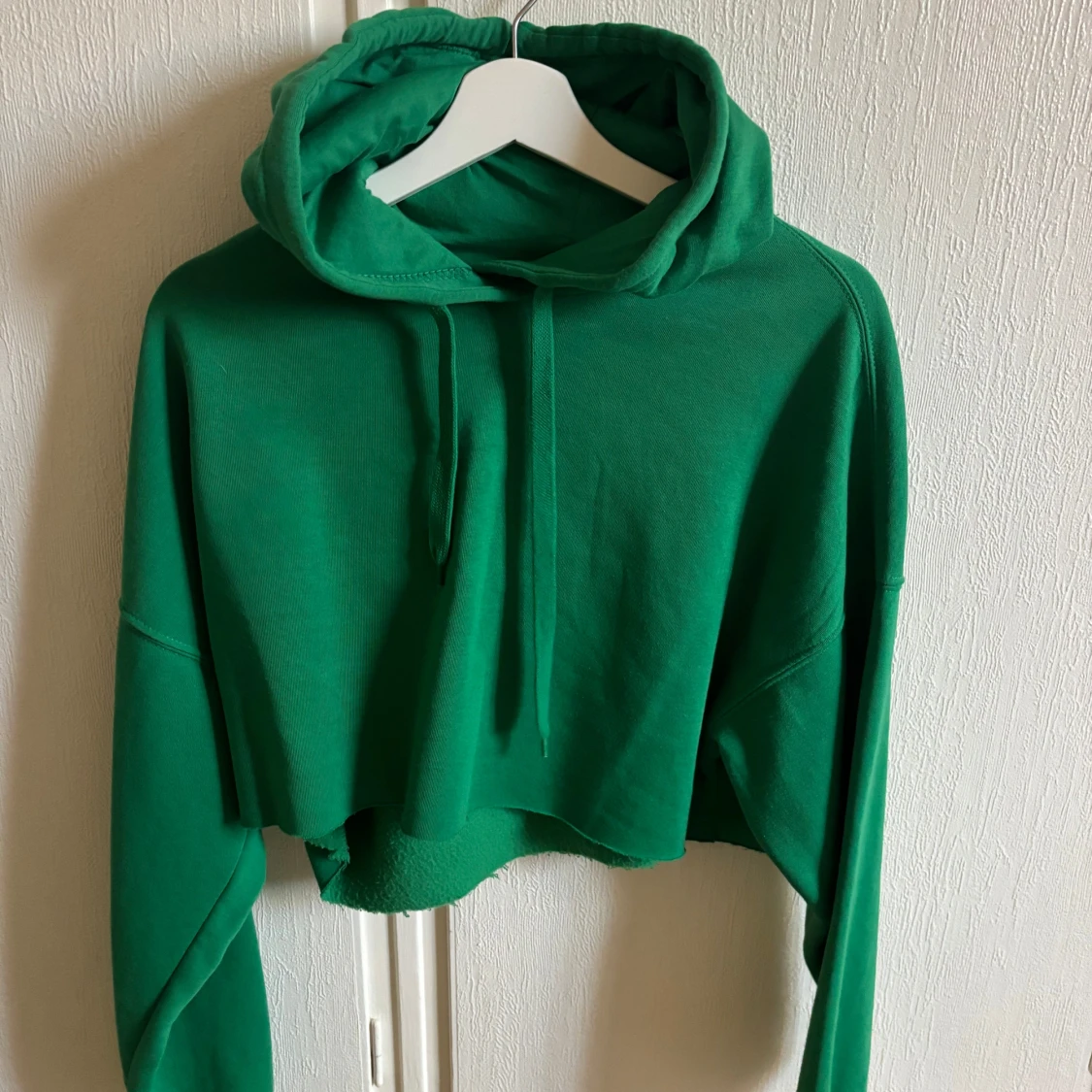 Croppad hoodie