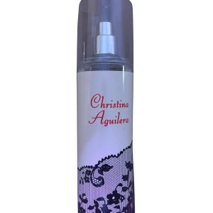 Christina Aguilera parfym🤍 - Säljer min parfym/bodymist🤍 använd typ 2 gånger, luktar väldigt gott men jag använder den tyvärr inte för har för mycket parfymer och de är därför jag säljer🤍