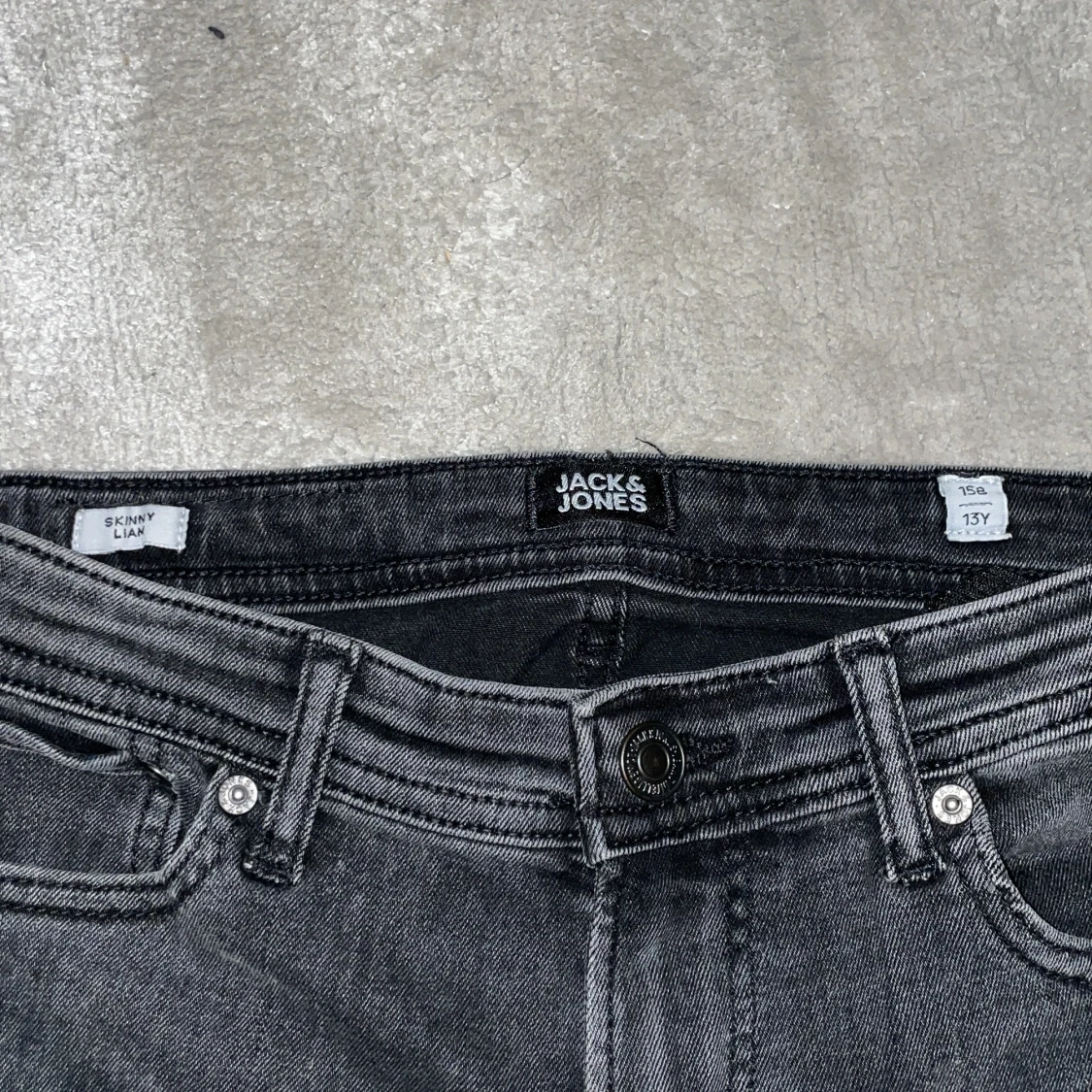 Svarta Jack & Jones jeans - 91