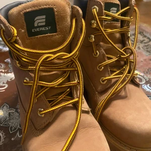 Herr skor 42 - I bra skick 