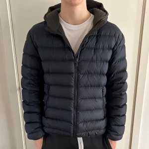 Colmar jacka - Marinblå colmarjacka, storlek M Skick 10/10
