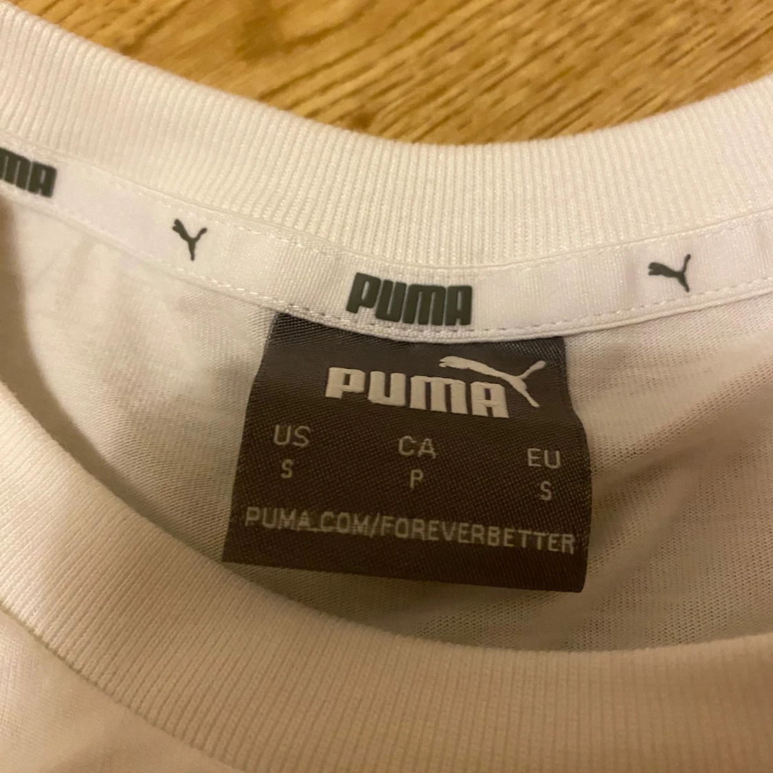 Vit t-shirt från Puma - 90