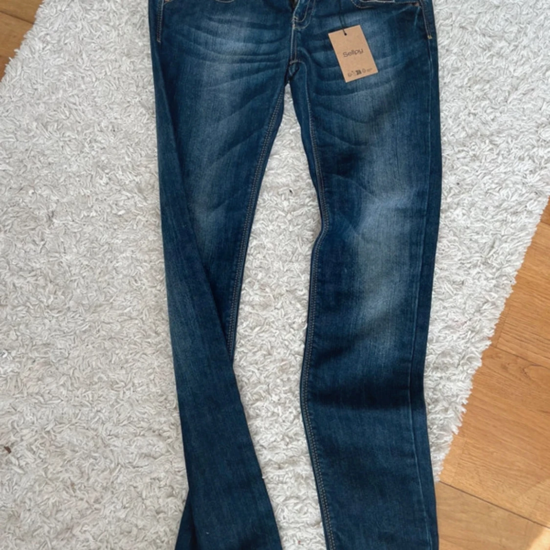 Snygga lågmidjade jeans - 91