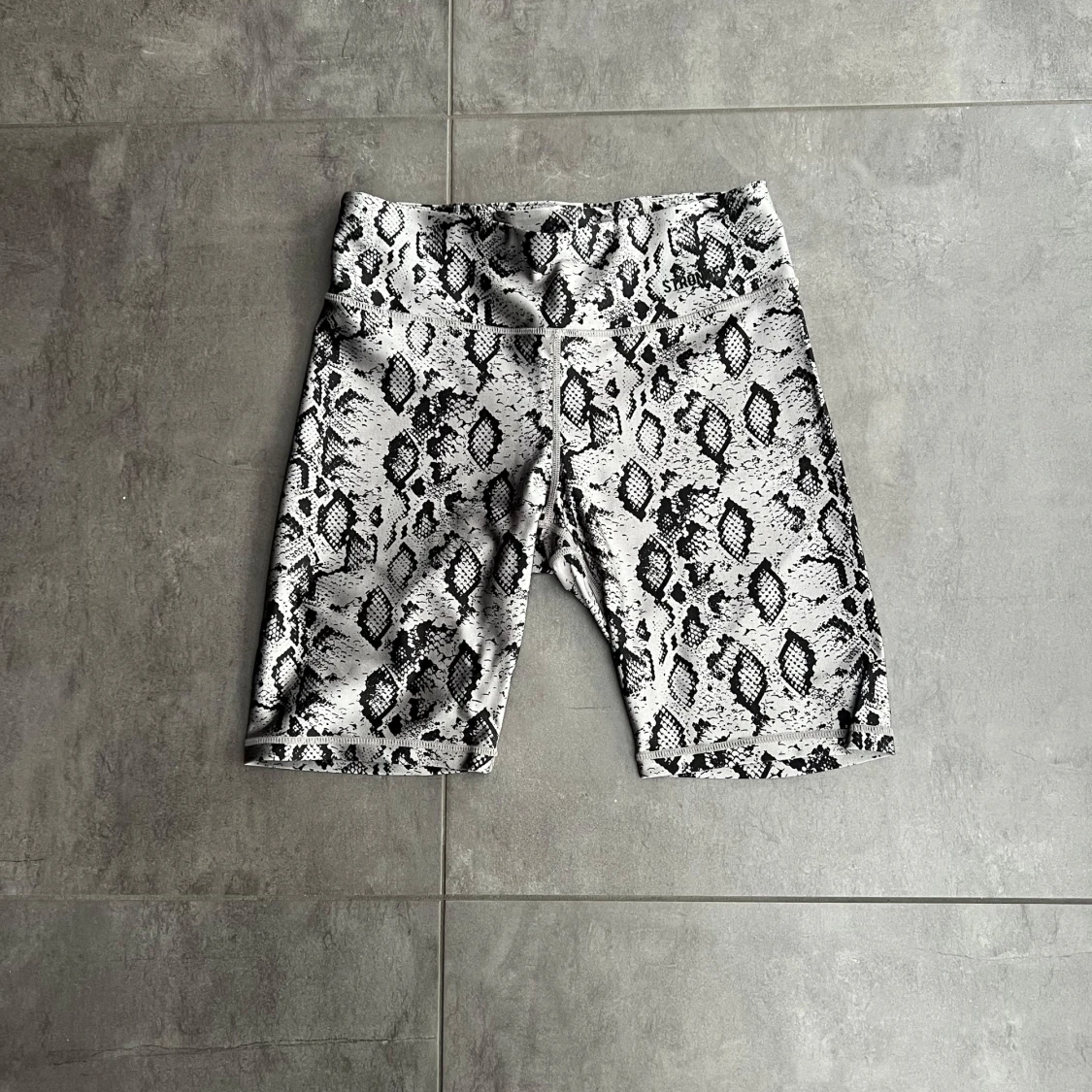 Stronger, tränings shorts 