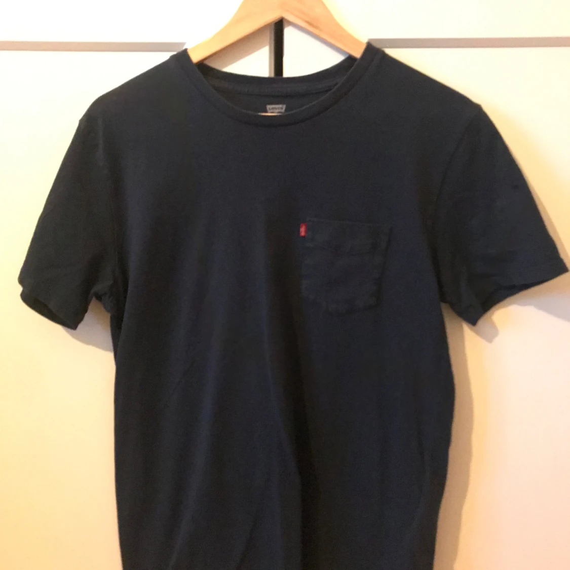 Levis T-shirt marinblå