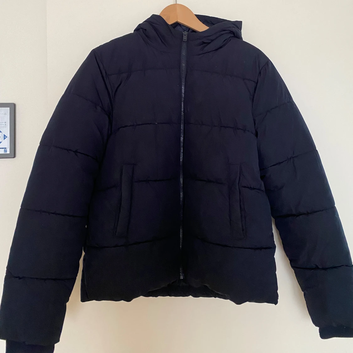 Marinblå pufferjacka - 91