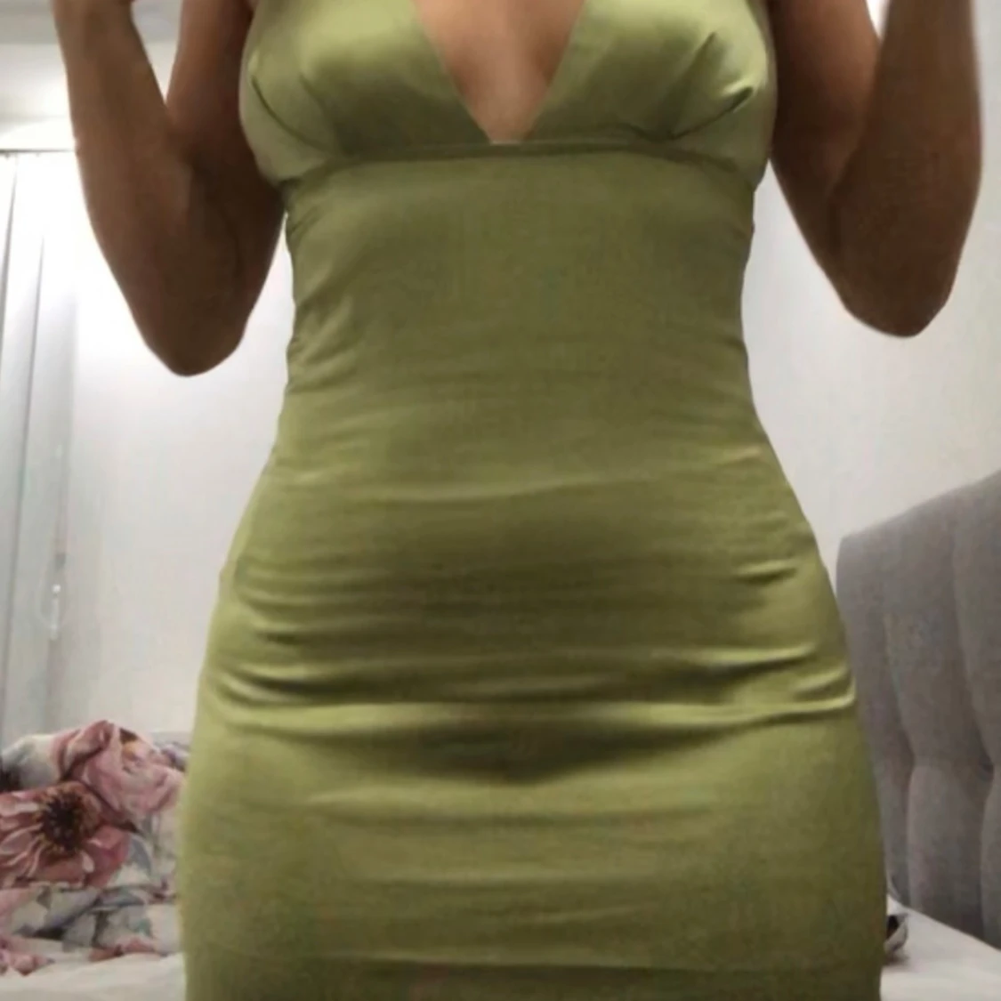 Grön silkesklänning 