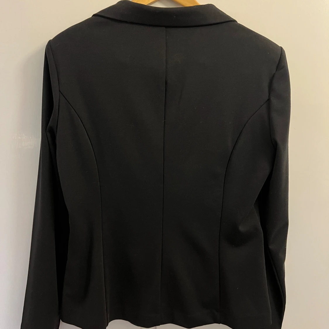 Svart kavaj från ICHI - 90