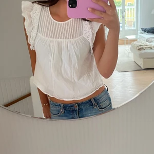 Vit blus - Superfin blus🥰