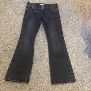 Jeans  - 146