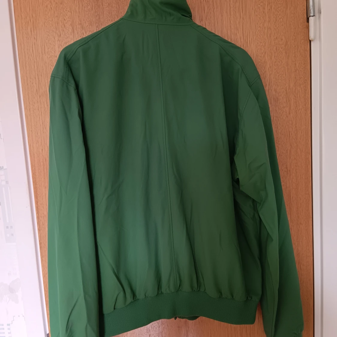 Tunnare jacka från peak performance - 90