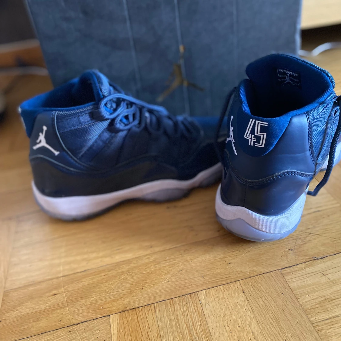 Air Jordan 11 Retro - 1