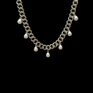 Halsband - Finns också i guld!!❤️. Justerbar 40-45cm