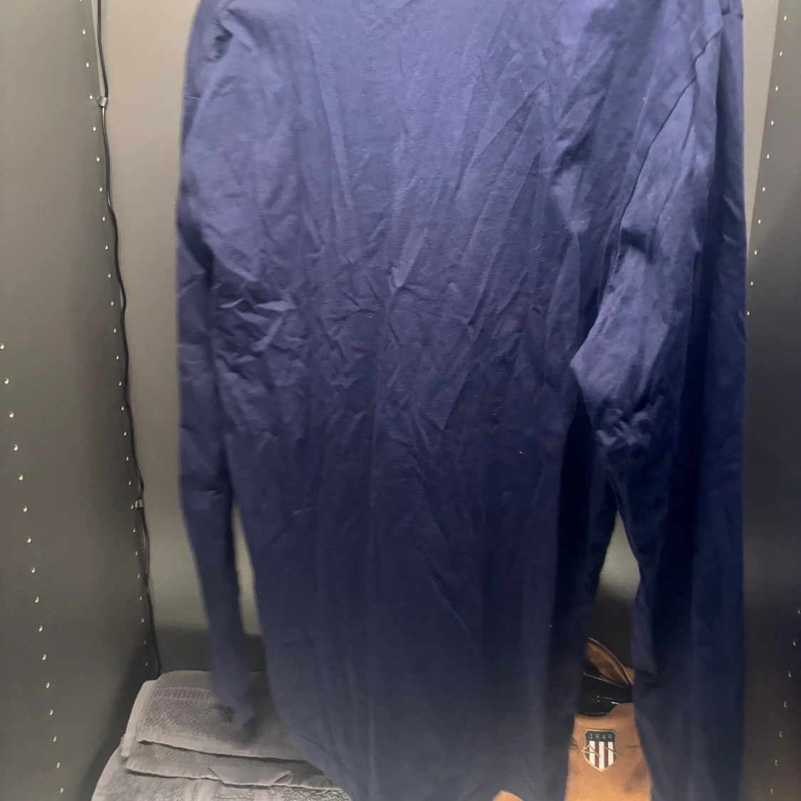 Mörkblå långärmad tröja från Gant - 2