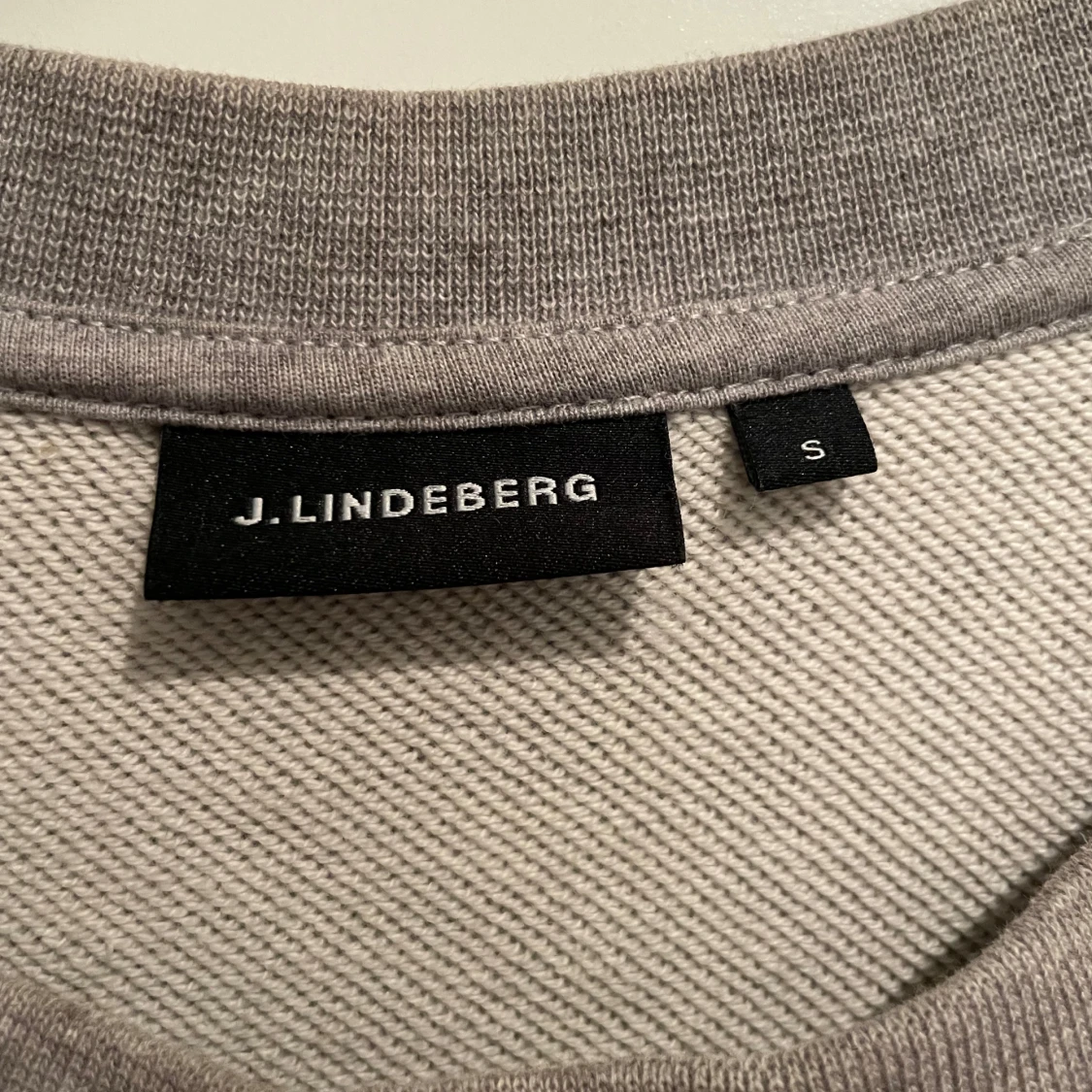 J.Lindeberg Tröja (S) - 1