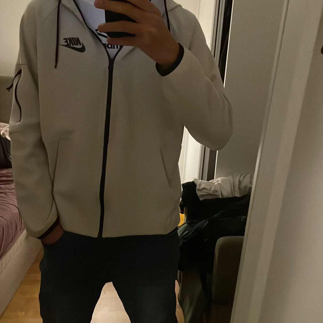 Vit hoodie från Nike - 91